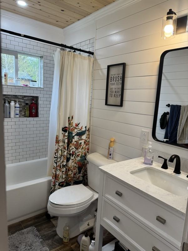 913 N Baldwin St - Photo 7 of 10