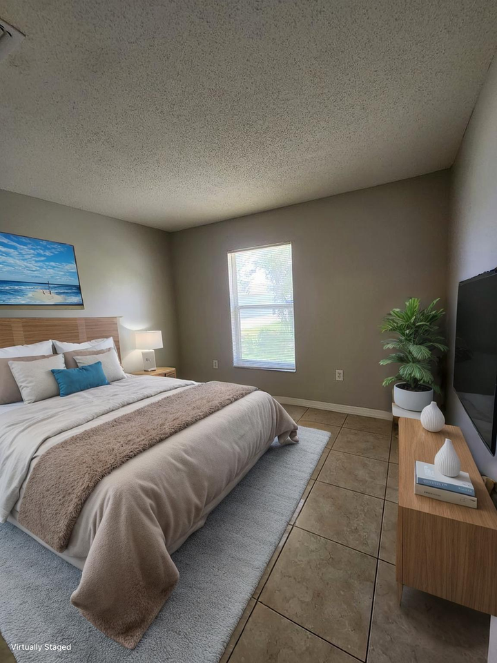 1605 Redfin Dr - Photo 7 of 22