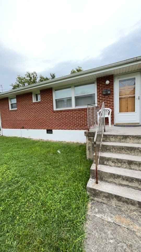 ForestPark,NW.1129 - Photo 2 of 3