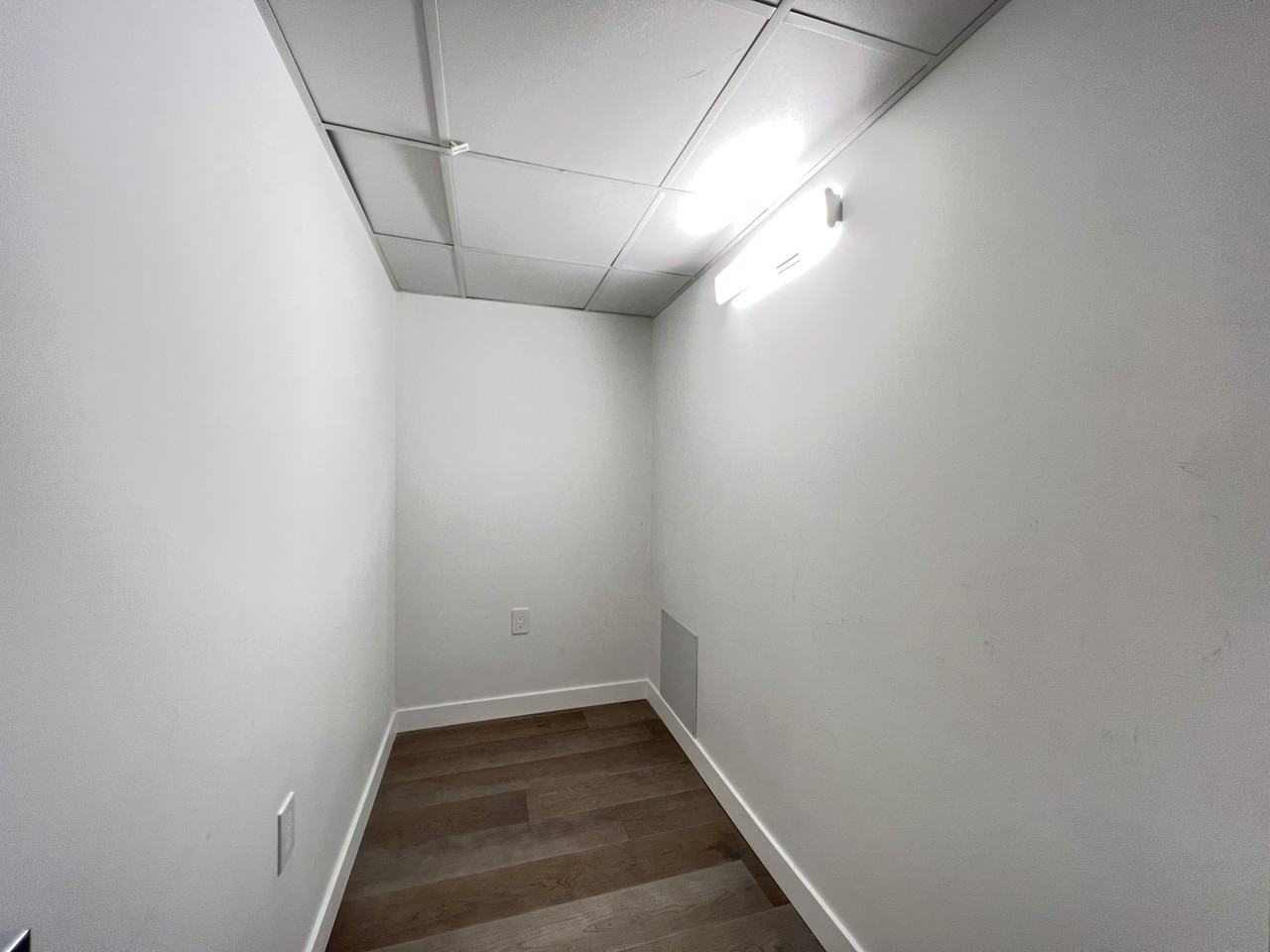 1111 Richards Street #16xx - Photo 4 of 14