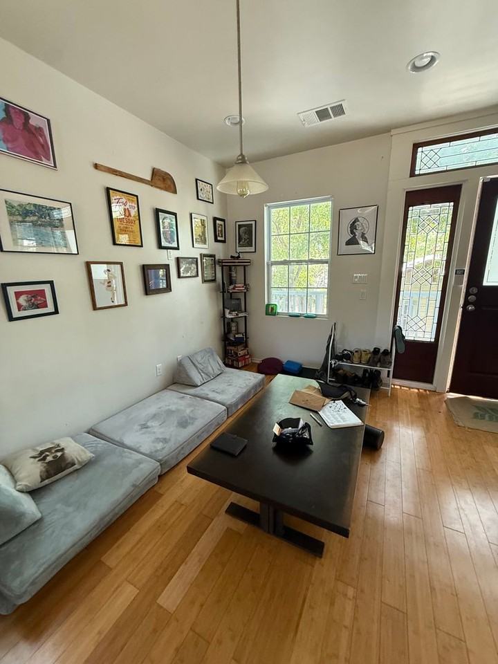 2002 Willow St #2 - Photo 3 of 8