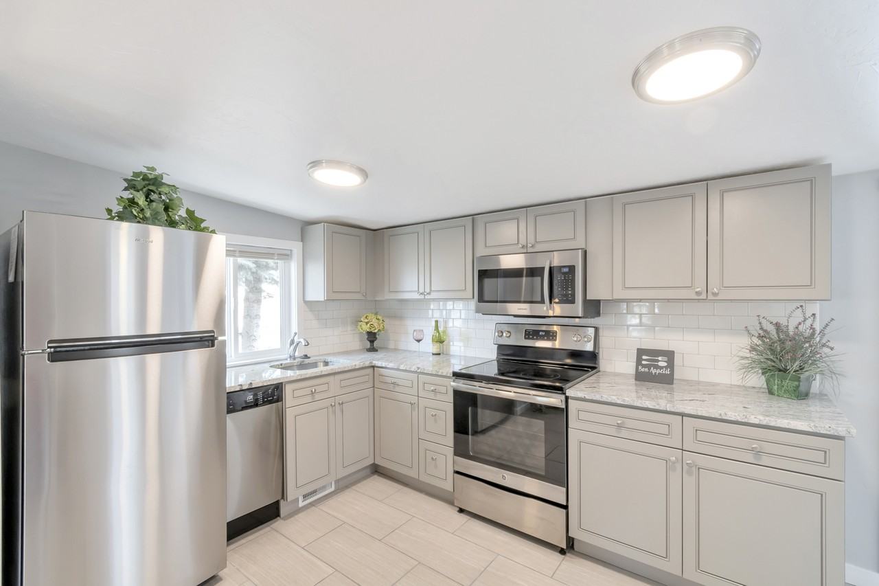 3372 W Custer Pl #NA - Photo 3 of 9