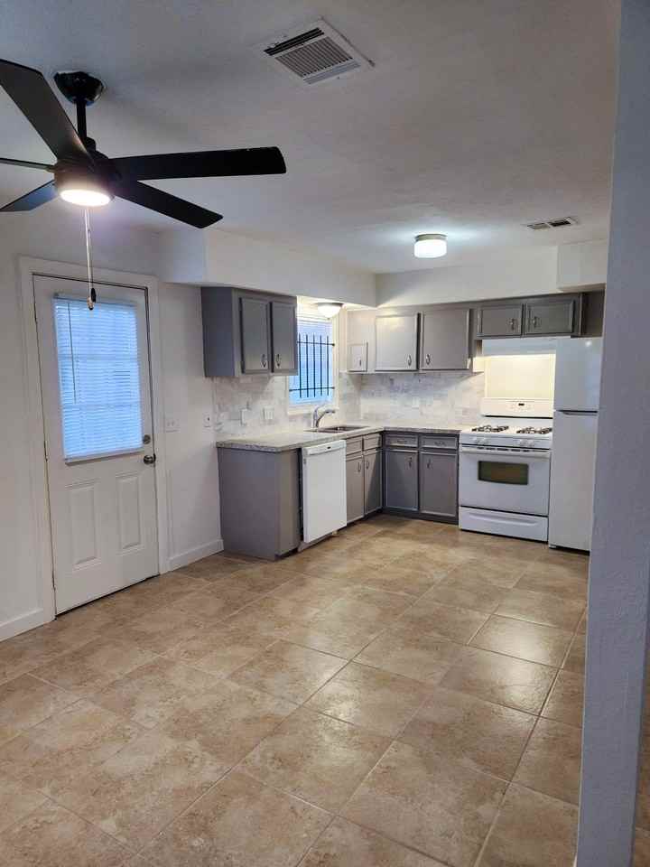 5309 Ricky Street #NA - Photo 6 of 16