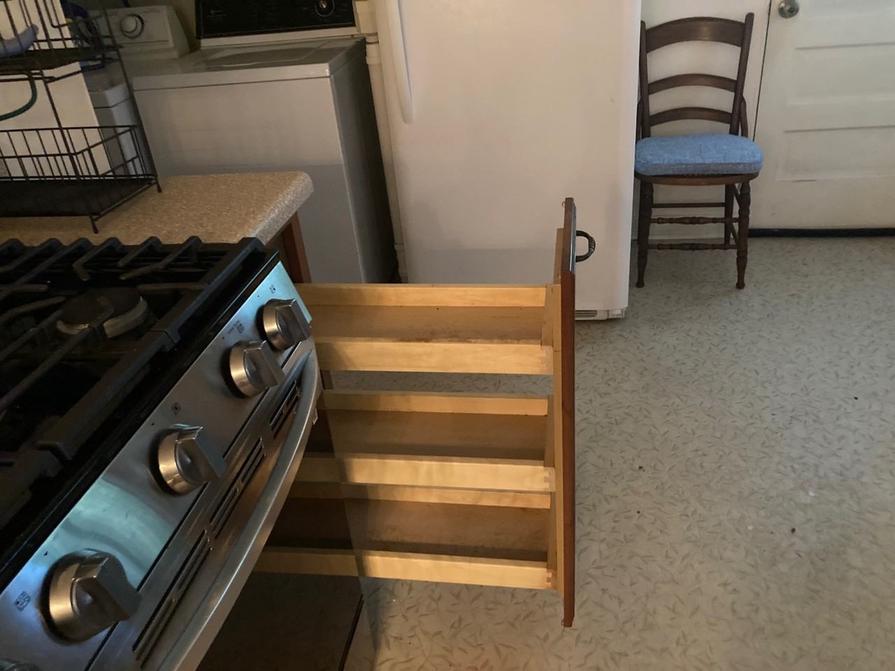 653 Bluff St #563-1stFL - Photo 7 of 17