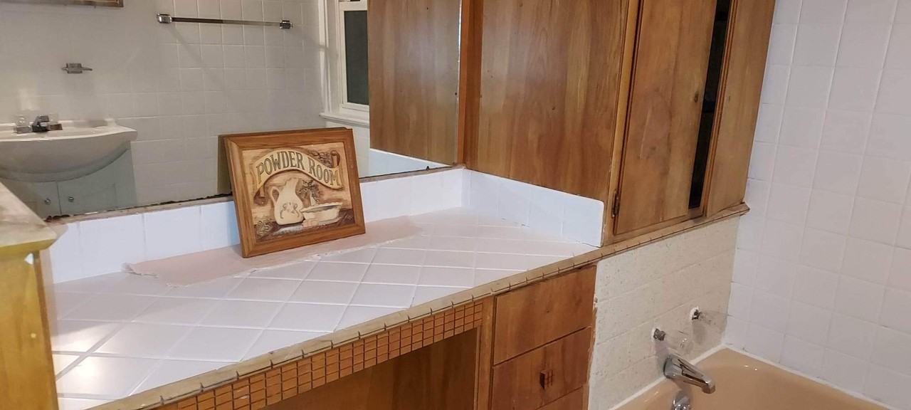 526 Monmouth Blvd #NA - Photo 2 of 16