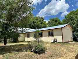 featured image of 133 W 30th St