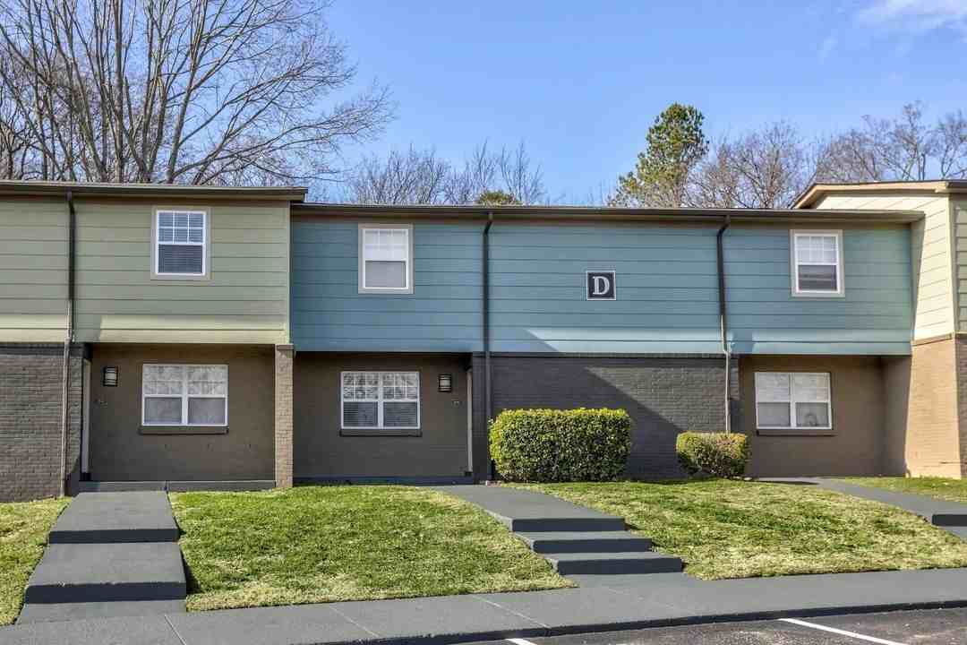 The Ashley - Photo 3 of 50