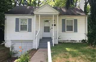 325 S Dade Ave - Photo 1 of 1