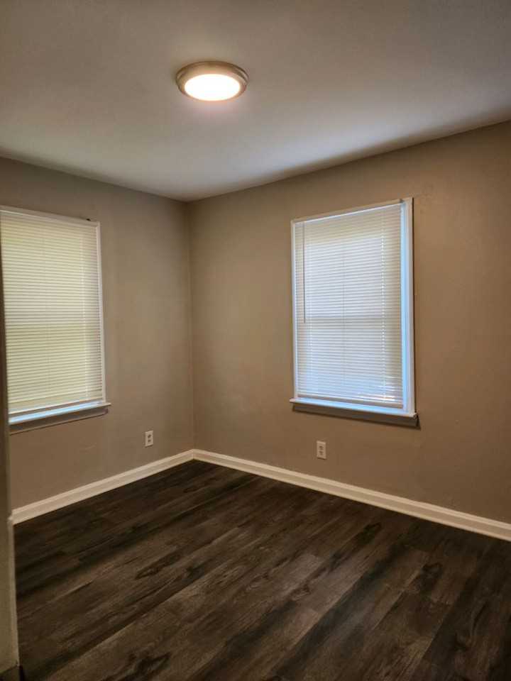 7203 Albright Ave - Photo 2 of 15