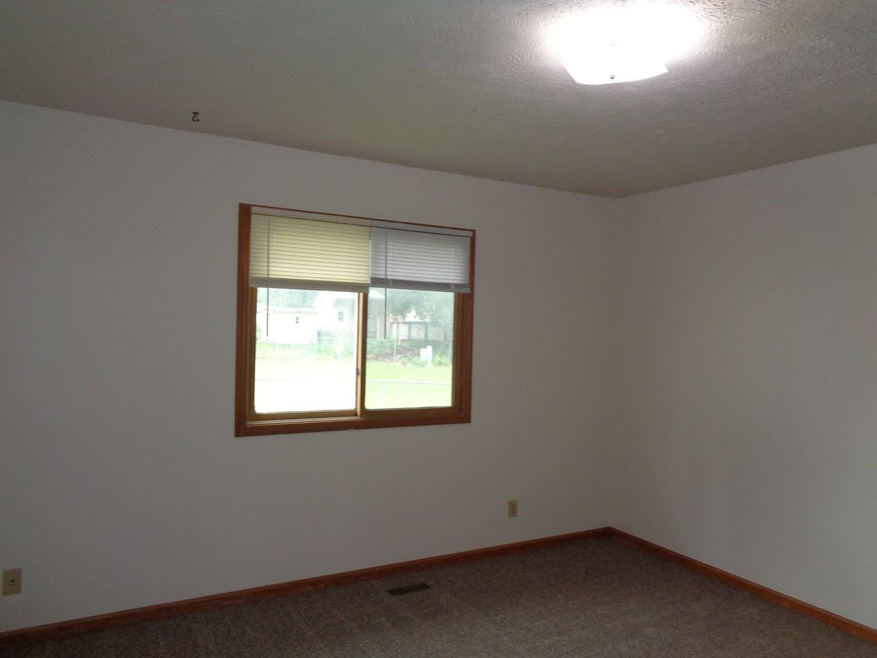 1618 W Mulberry St - Photo 7 of 14