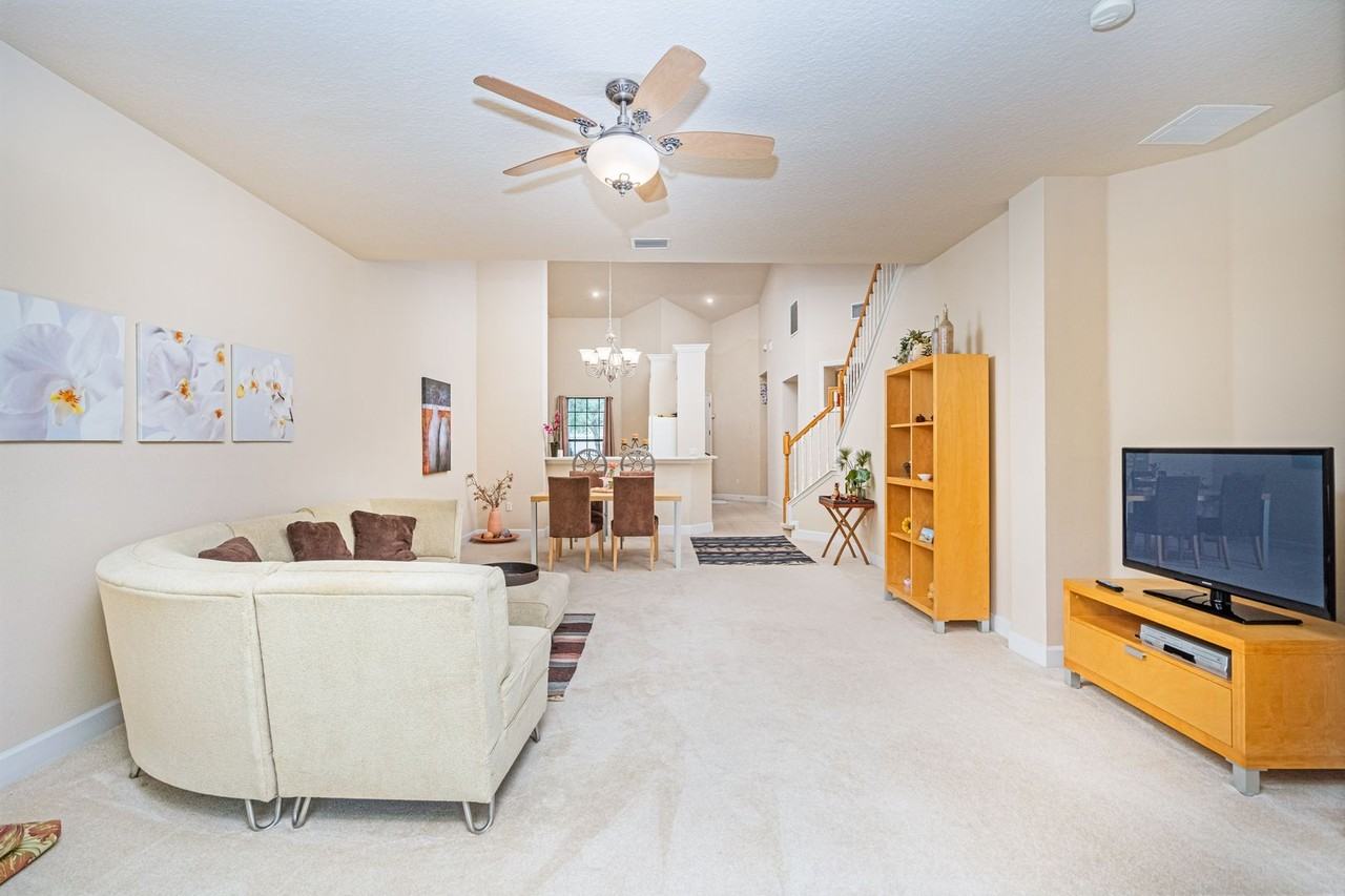 787 Cobblestone Way - Photo 7 of 26
