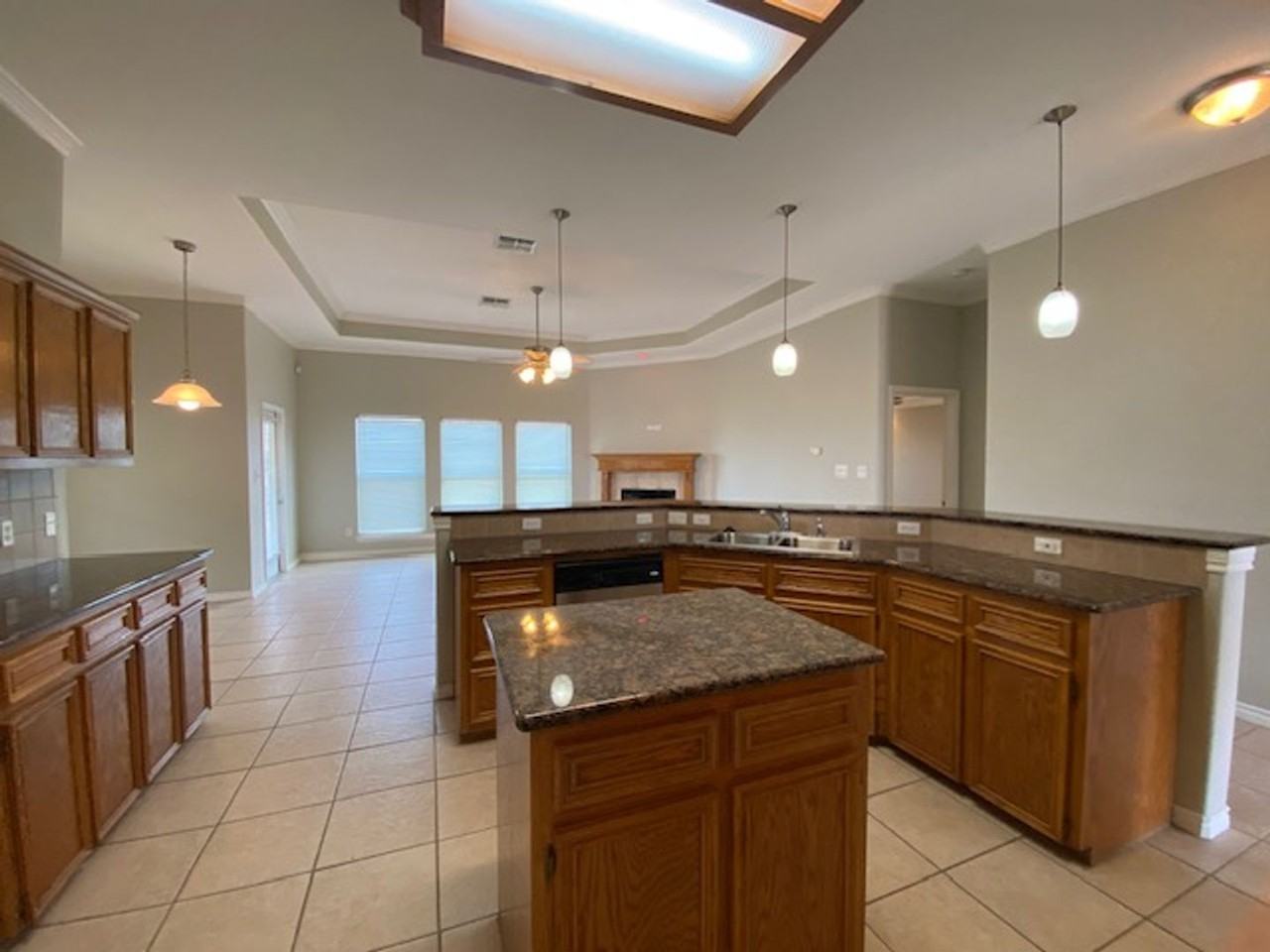 8226 Excalibur Rd - Photo 7 of 36