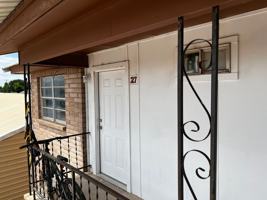 featured image of 1550 Arizona Dr