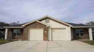 4305 Cambridge Dr - Photo 1 of 1