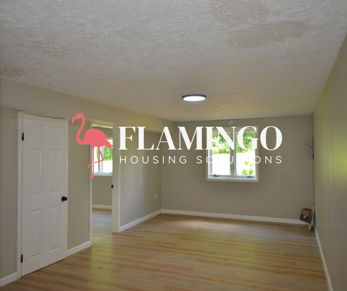 450 Bernard Ct - Photo 2 of 18