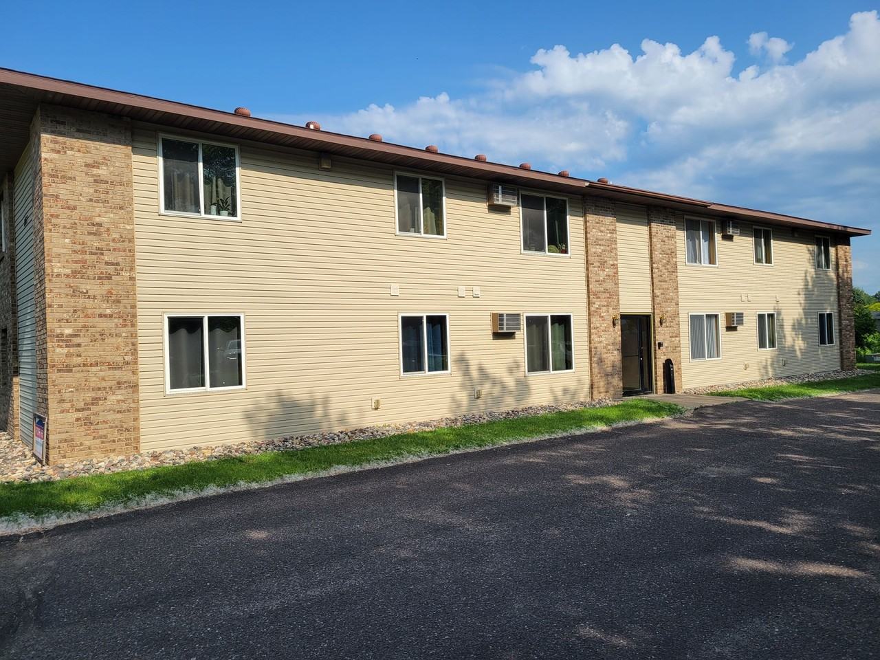 287 W Johnson Street - Photo 2 of 2