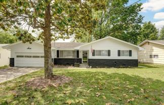 2710 E Linwood St - Photo 1 of 1