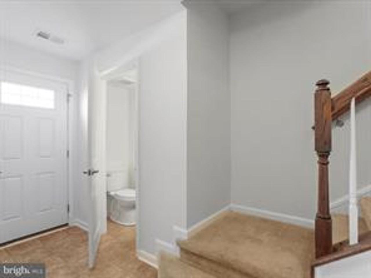 100 Norwood Dr - Photo 3 of 23