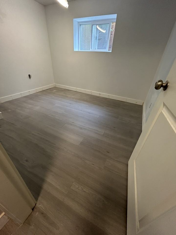 2505 Larkin Crt - Photo 2 of 5