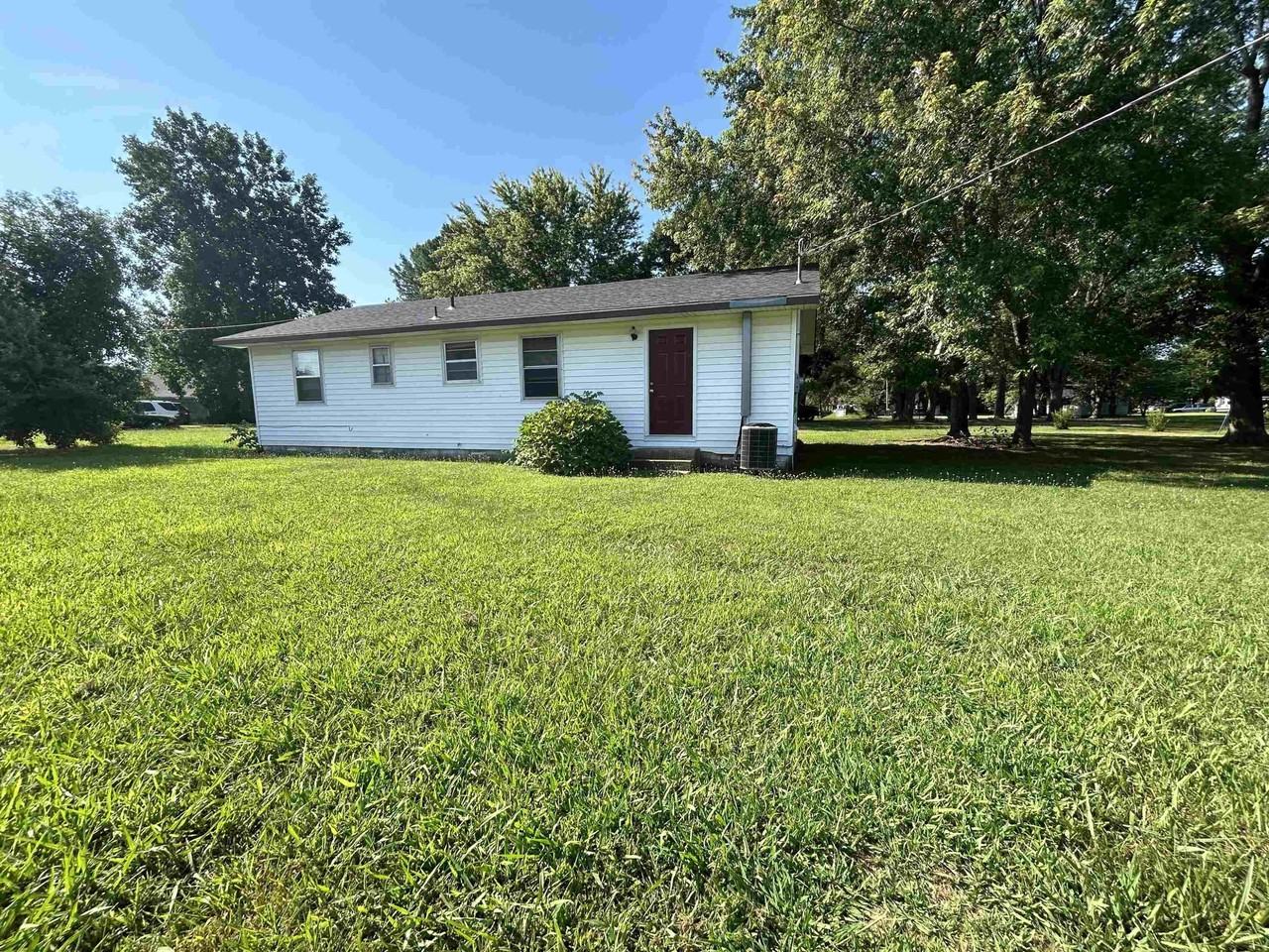 29 Martin Cir - Photo 4 of 16