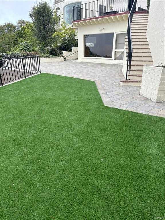 888 888 Vía Del Monte - Photo 3 of 8