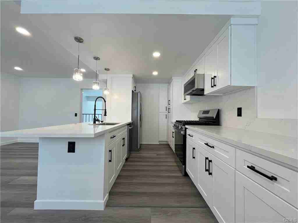 4640 Glencoe Ave #7 - Photo 6 of 8