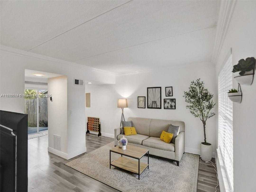 3603 Townhouse Court - Photo 2 of 26