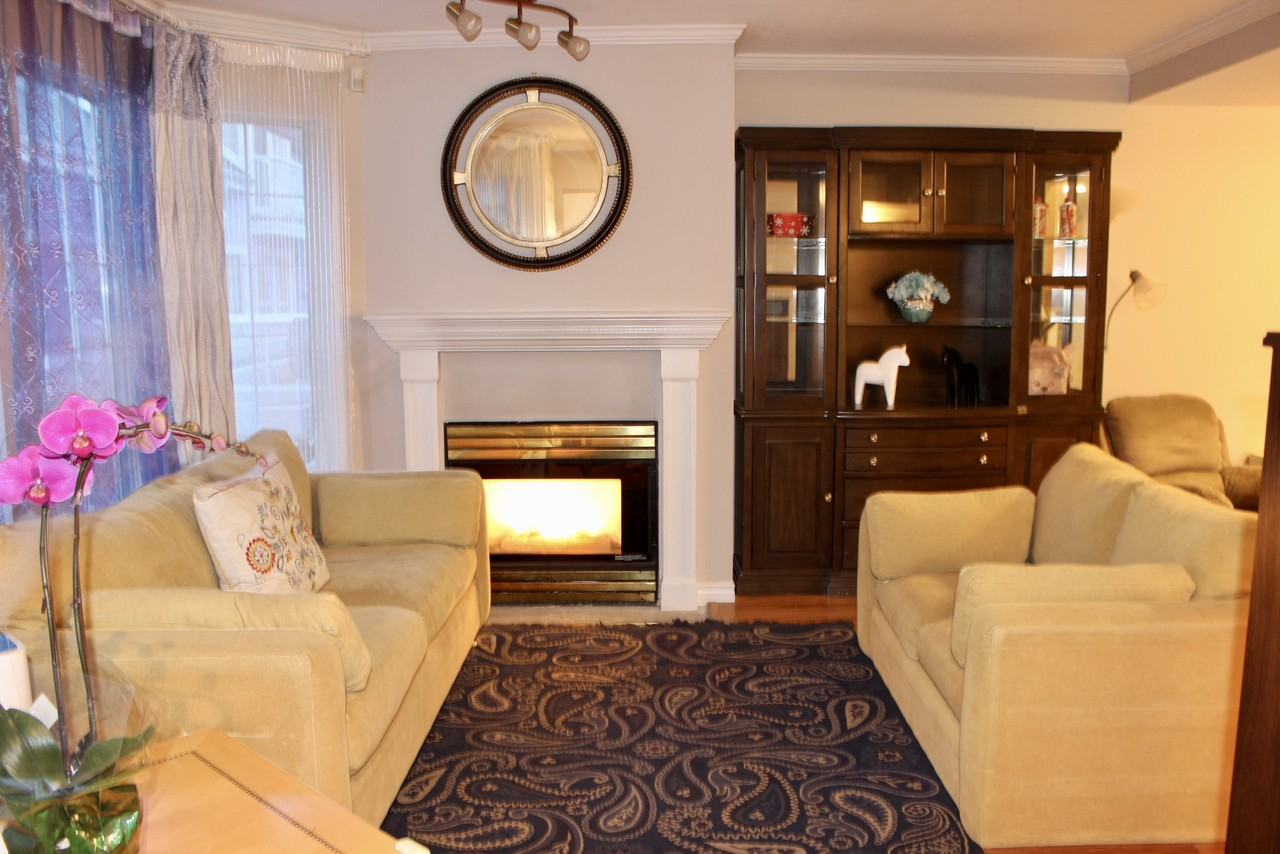 8711 Jones Rd - Photo 2 of 18