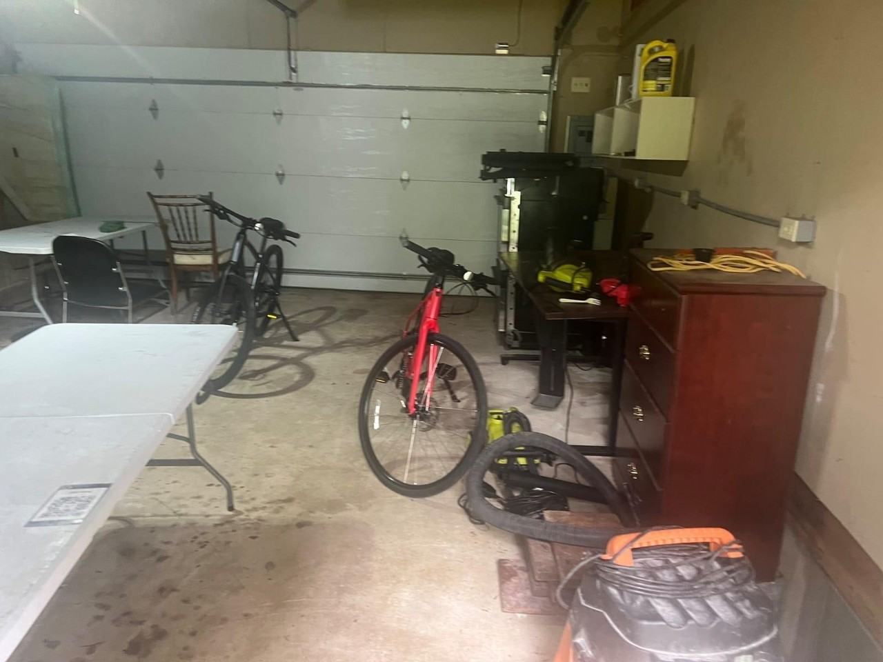 19 Austin Ln - Photo 3 of 4