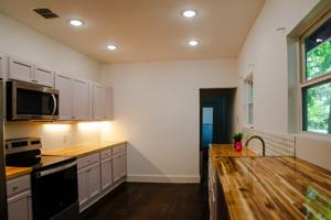 featured image of Lowe St