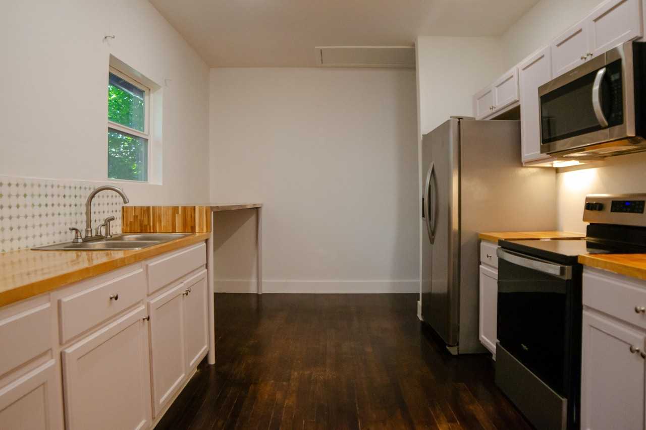 Lowe St - Photo 5 of 9