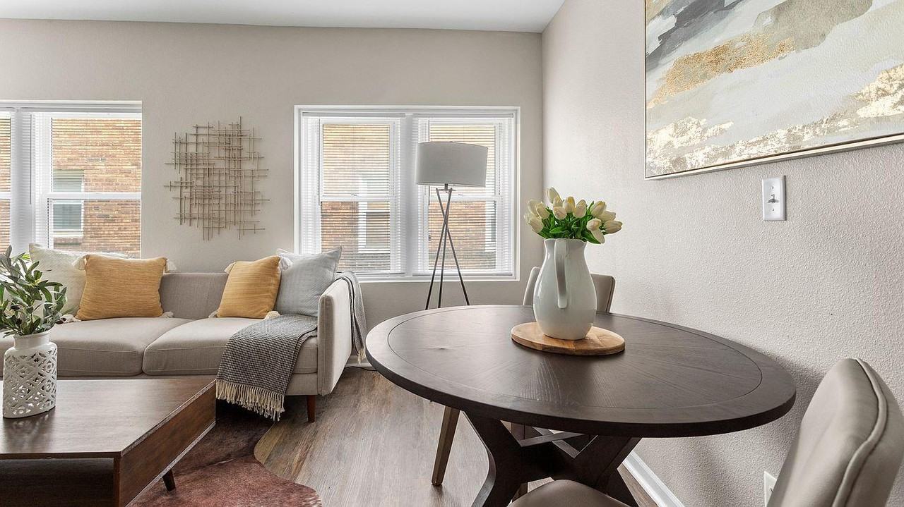 West 39th Street - Photo 2 of 6