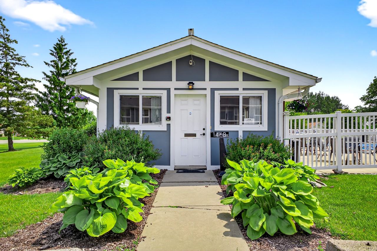 Camelot Apartments - Photo 7 of 16