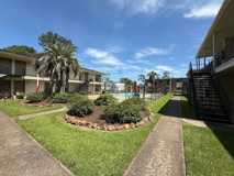 Hyde Park West Apartments - Photo 1 of 1