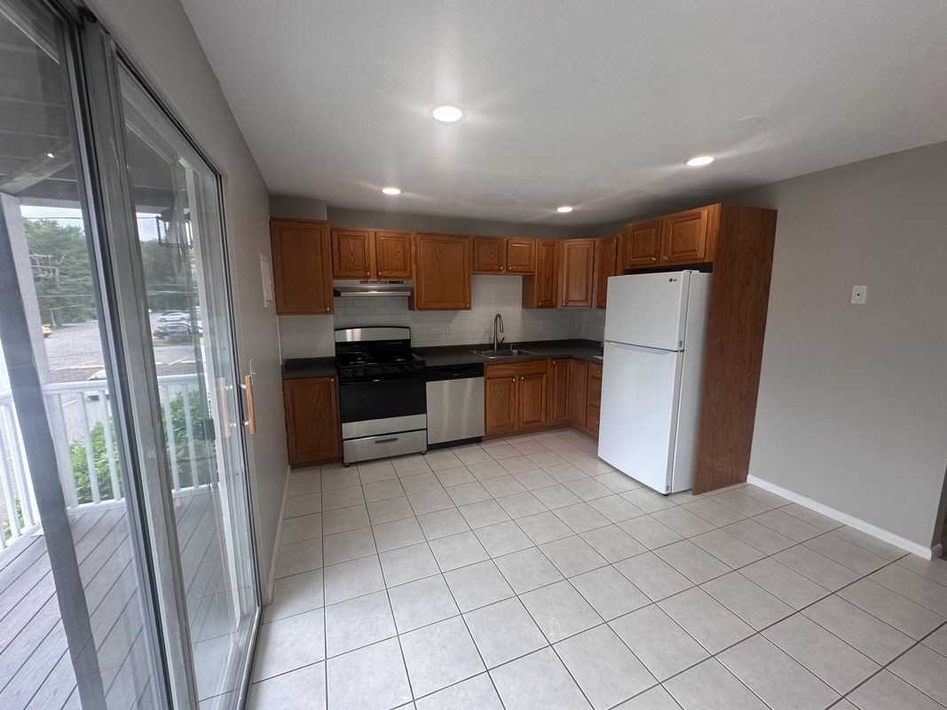 41 Will Dr ##22 - Photo 3 of 18