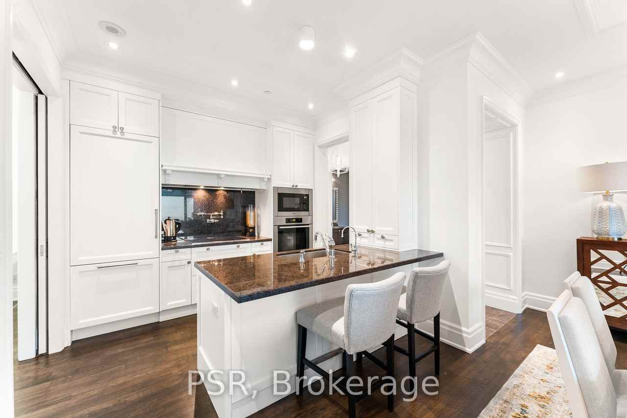 311 Bay Street - Photo 3 of 15