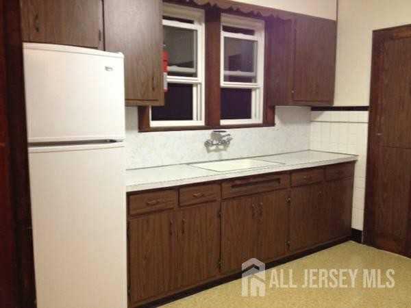 1301 Central Ave - Photo 3 of 14
