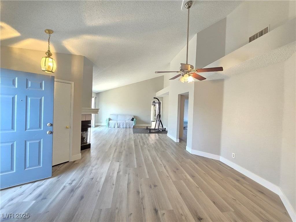 101 Clifton Heights Dr - Photo 2 of 15