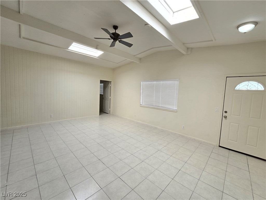 221 Milinane Dr - Photo 6 of 24