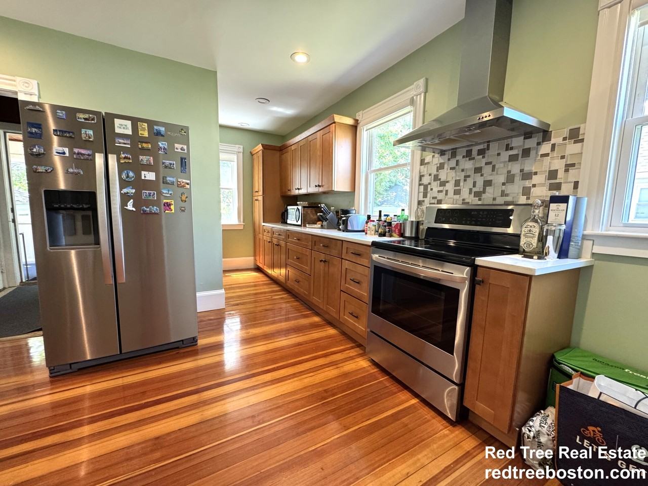 23 Fuller St #1 - Photo 3 of 28