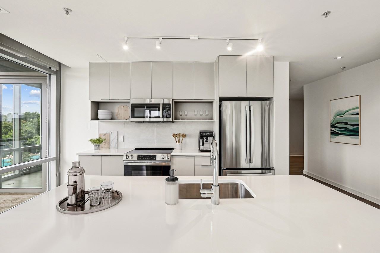 WestEnd25 - Photo 5 of 50