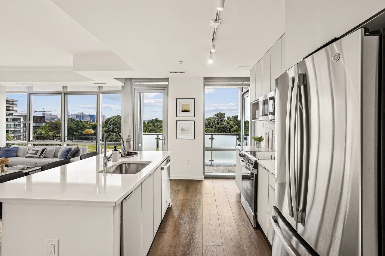 WestEnd25 - Photo 7 of 50