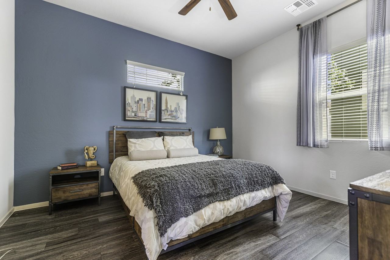 Keller Town Square - Photo 4 of 16