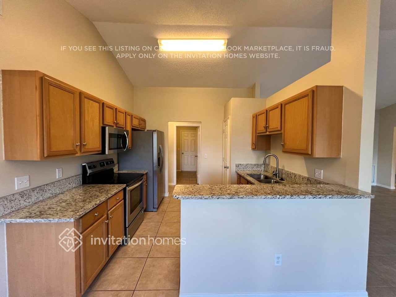 1613 Sw California Blvd - Photo 7 of 25