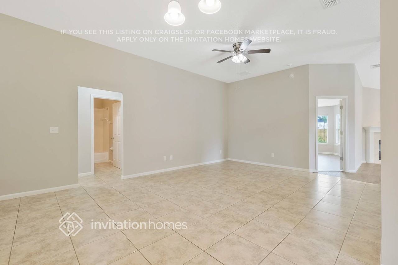 1800 Northglen Cir - Photo 4 of 24