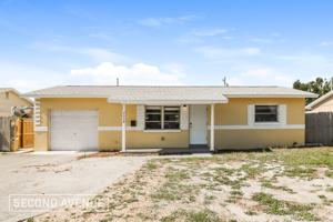 featured image of 7320 38th Ave N #1