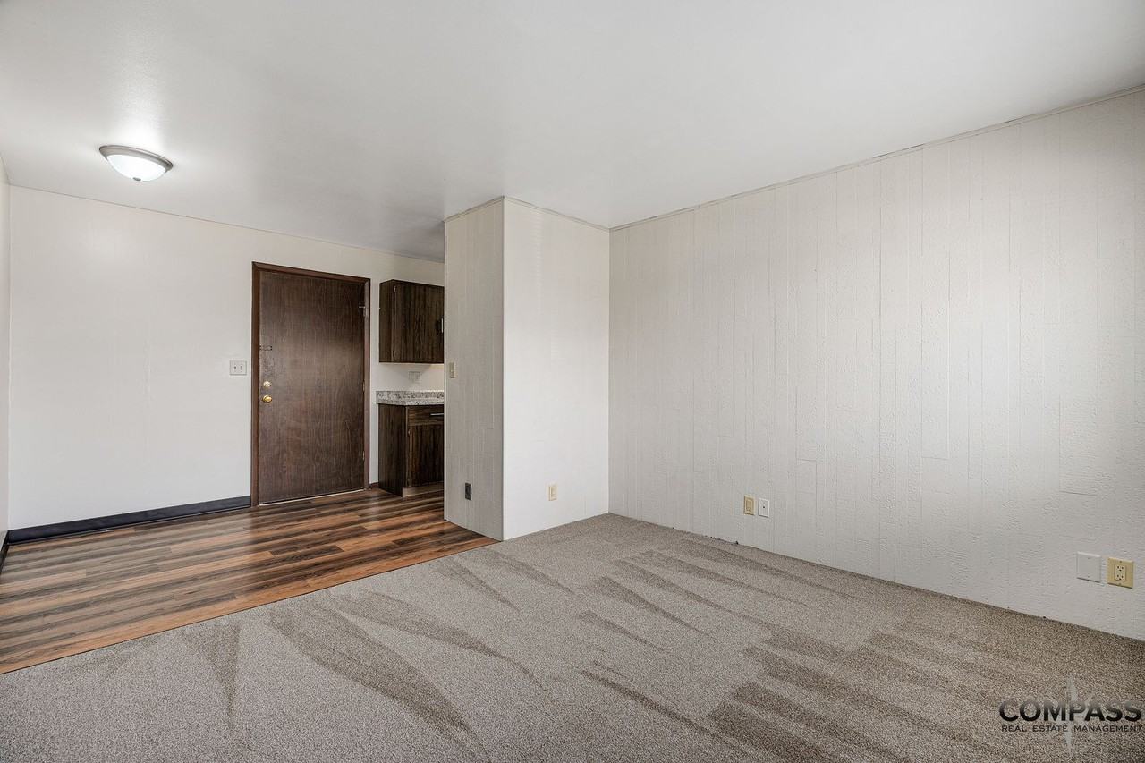 1025 W. MacArthur Avenue - Photo 4 of 20