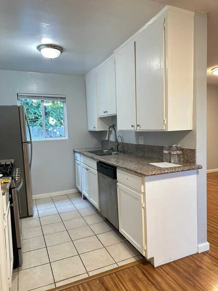 1415 PVS - Photo 5 of 18