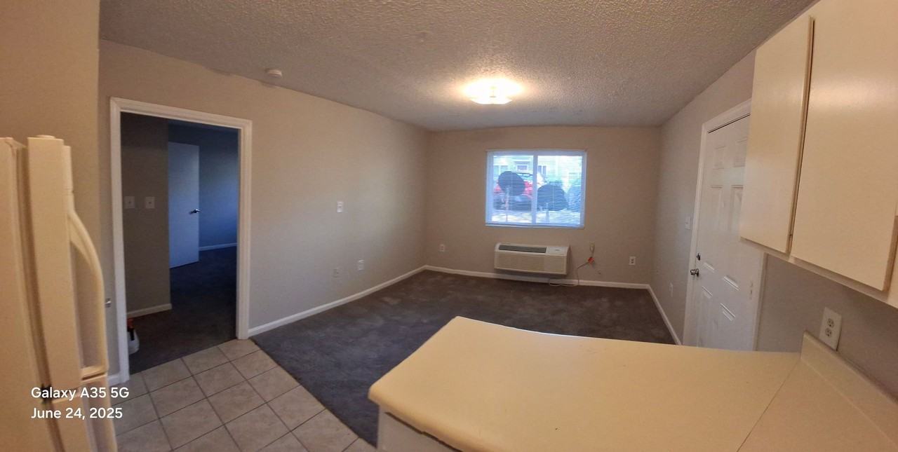 Brightside Apartments - Photo 3 of 10