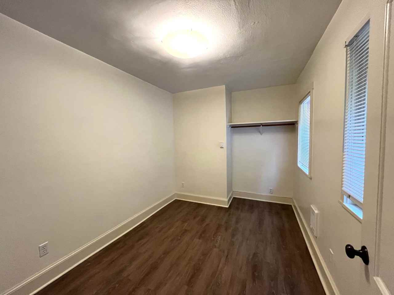 2516 Cornwall Ave #4 - Photo 4 of 14